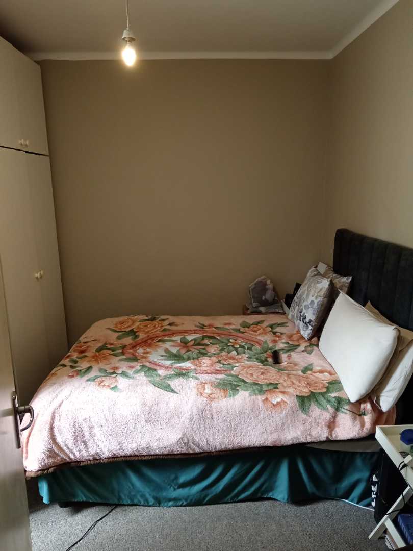 3 Bedroom Property for Sale in Zonnebloem Western Cape